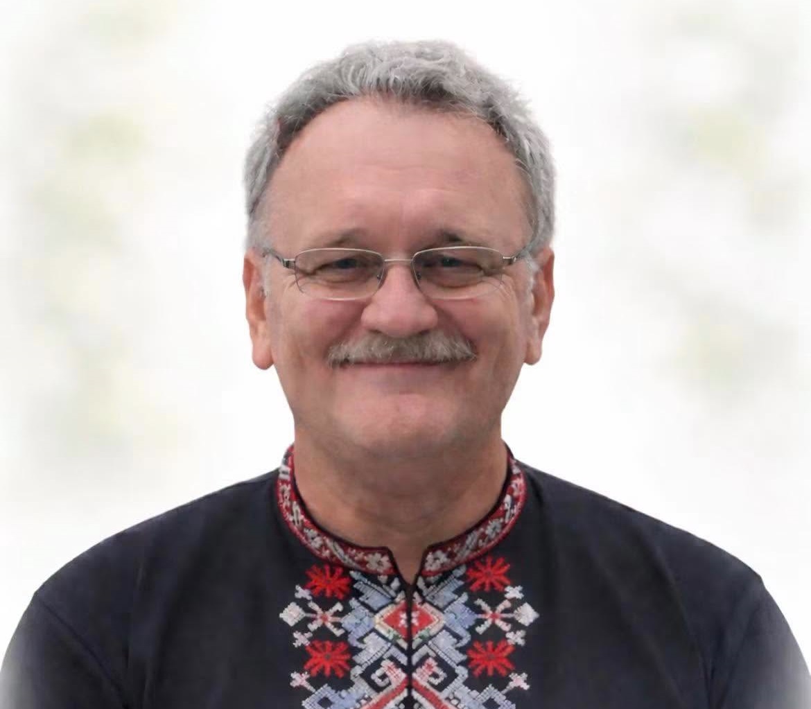 На 66 році життя пішов у засвіти багаторічний директор Стрийської гімназії №4 ТАРАС СИНЮТА