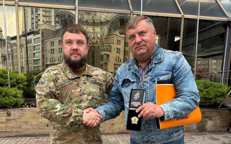 Міський голова Олег Канівець отримав пам‘ятну відзнаку командира 3 ОШБр
