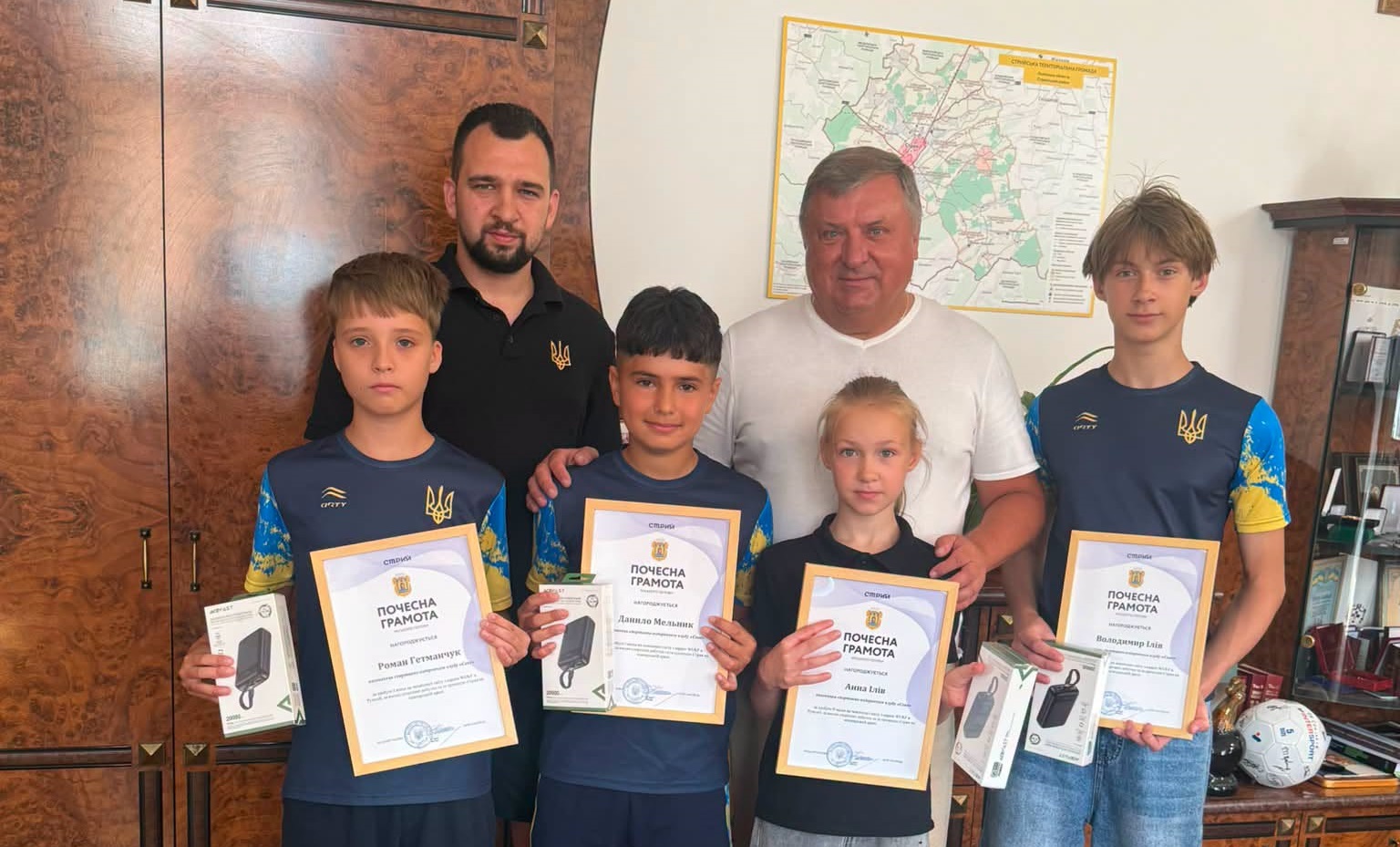 Міський голова Олег Канівець привітав вихованців спортивно-оздоровчого клубу “Сене”