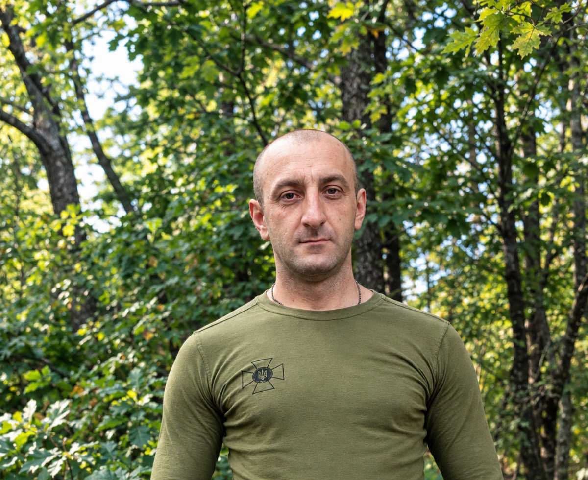 На щиті…